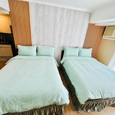 Feels Like Home Condos Abreeza Place Tower 1 & 2 Davao Exterior photo